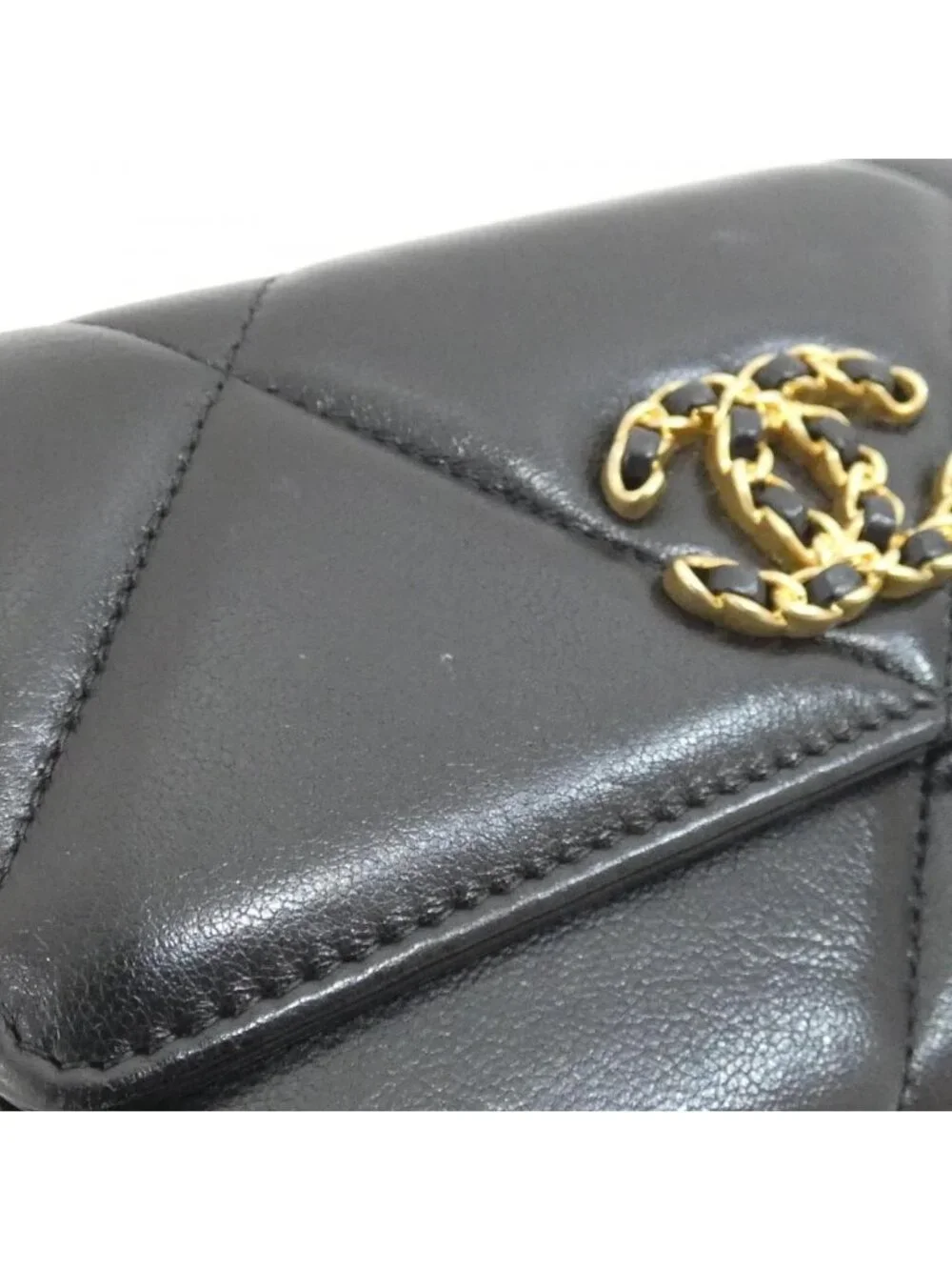 Chanel 19 Line Wallet